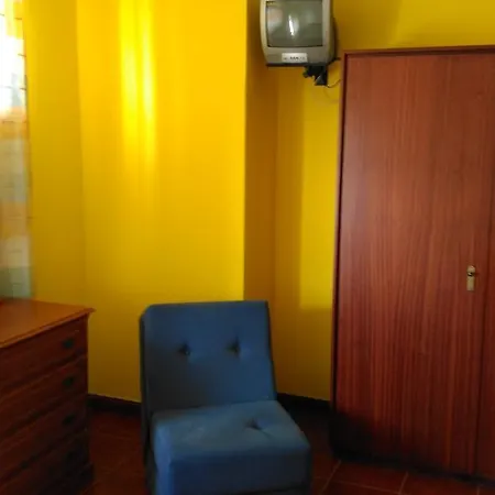 招待所 Farol Do Portinho 3*