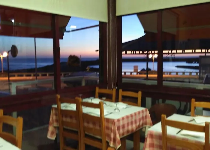 Farol Do Portinho 3*