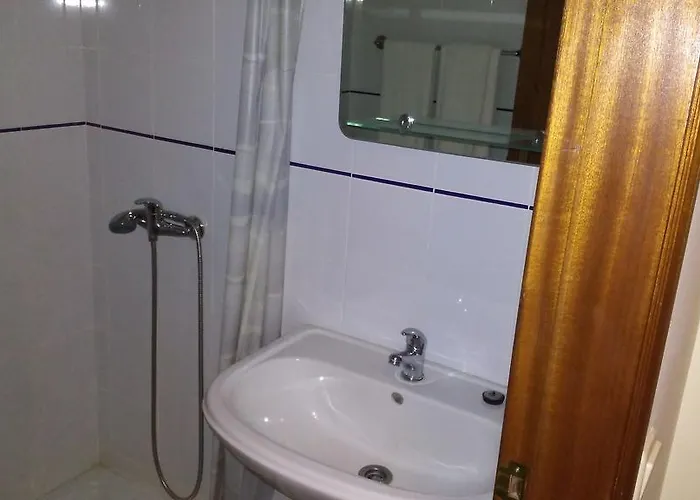 Farol Do Portinho 3* 빌라프라이라데안코라