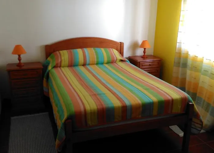 게스트하우스 Farol Do Portinho