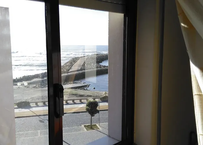 Farol Do Portinho Πανσιόν 3*